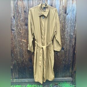 Vintage Liz wear trench
